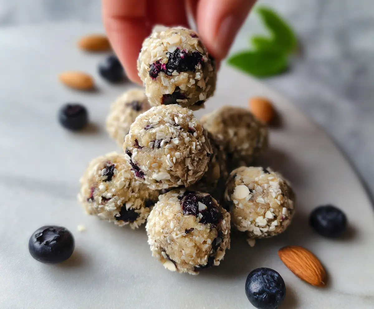 Blueberry Almond Energy bites